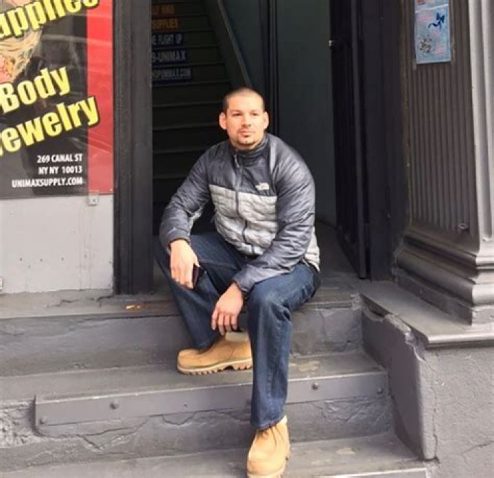 Aaron Olivo