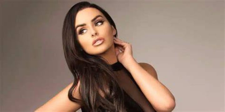 Abigail Ratchford Bio Abigail Ratchford Net Worth, Body Measurements, Boyfriend and Other Facts