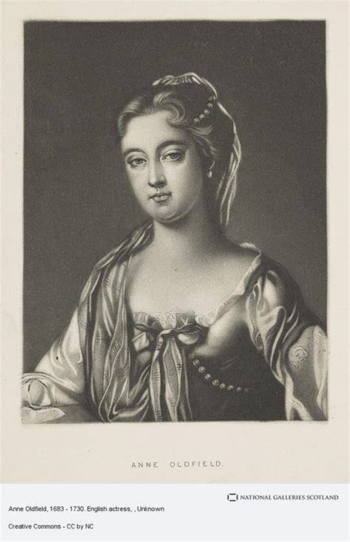 Anne Oldfield