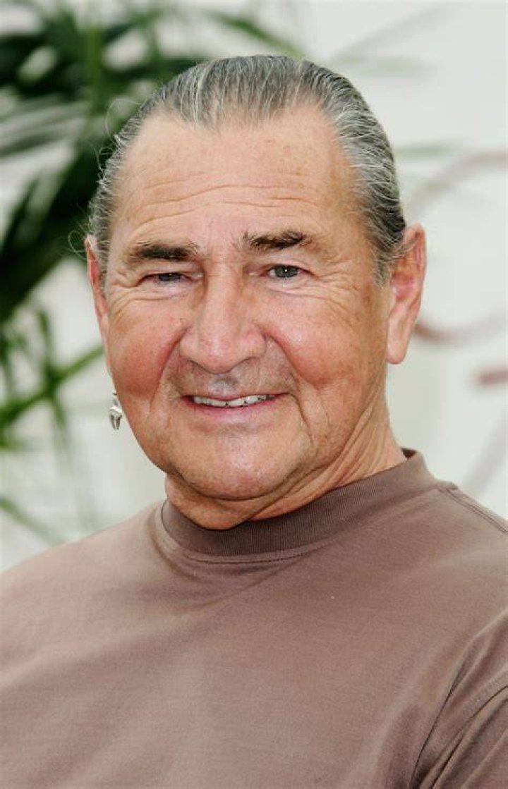 August Schellenberg Net Worth, Age, Height, Bio, Birthday, Wiki!