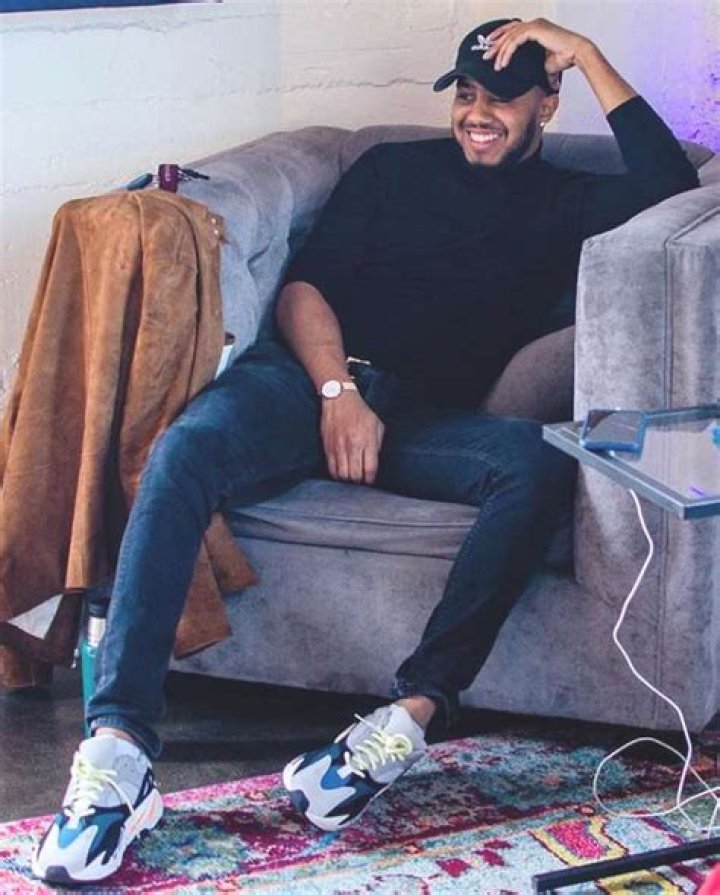 Azerrz- Age, Height, Girlfriend, Net Worth, Ethnicity
