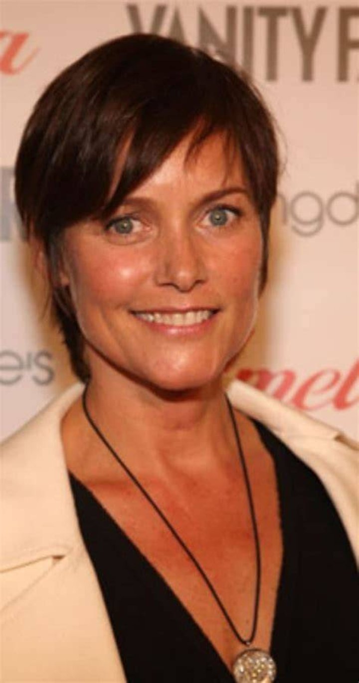 Carey Lowell age