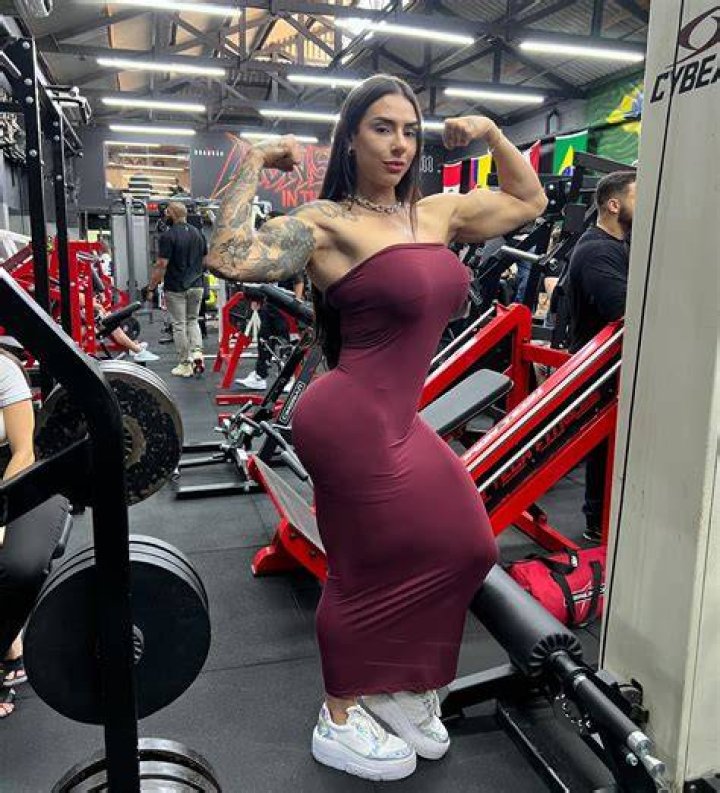 Caroline Sanches