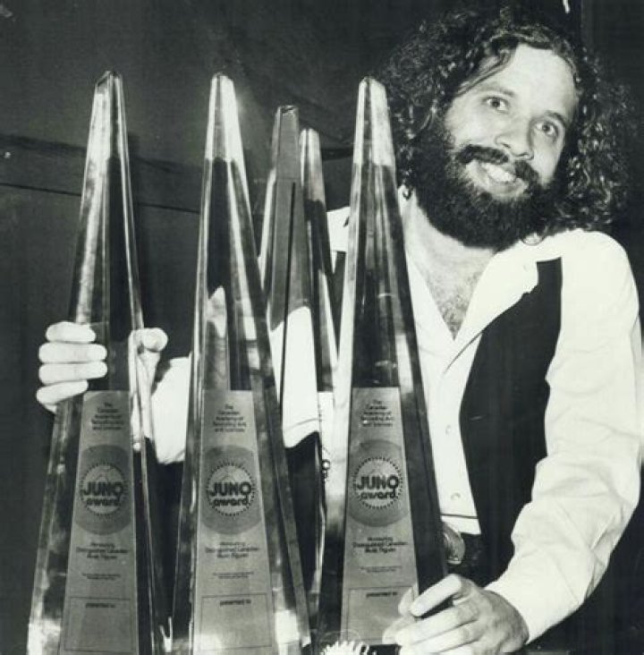 Dan Hill