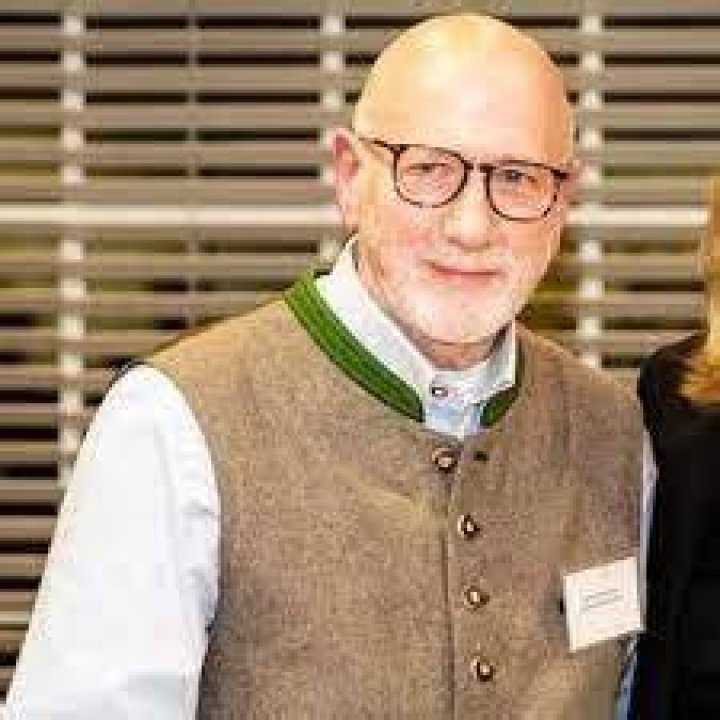 Dieter Rausch net worth
