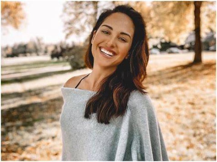 Emily Davis | Bio, Age, Net Worth, Relationship, Career