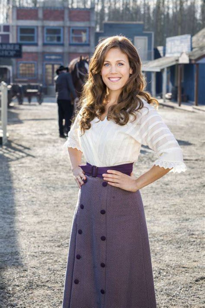 Erin Krakow