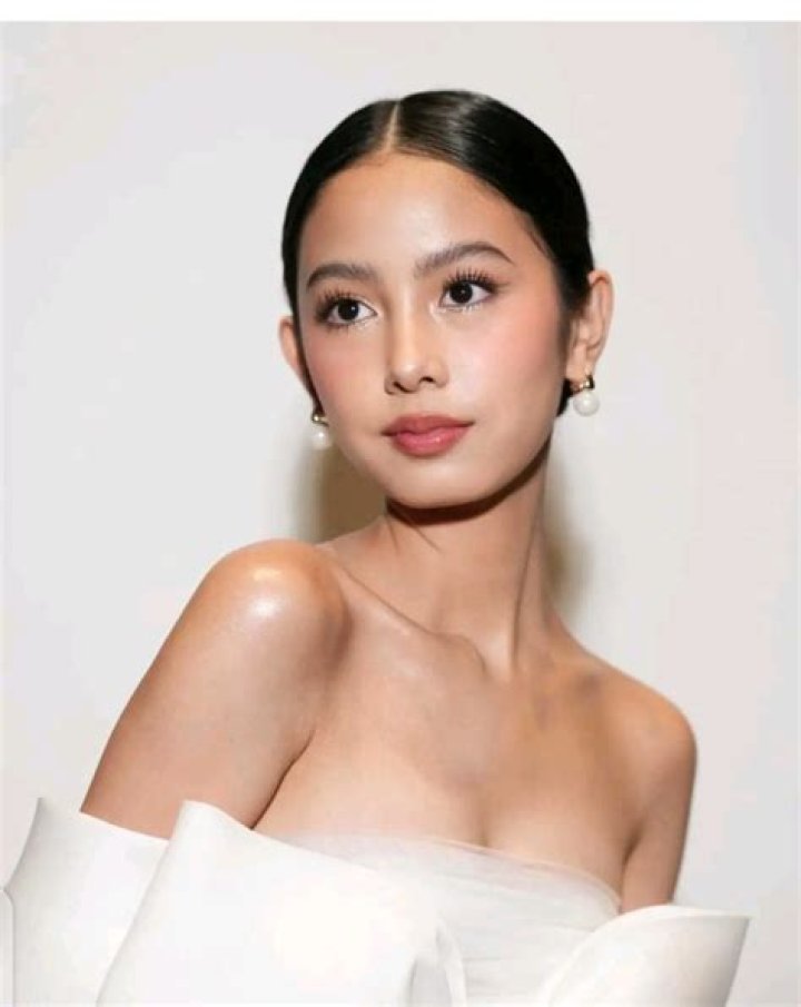 Jana Agoncillo