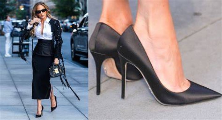 Jennifer Lopez Feet, Shoe Size and Shoe Collection Jennifer Lopez shoes 1 1
