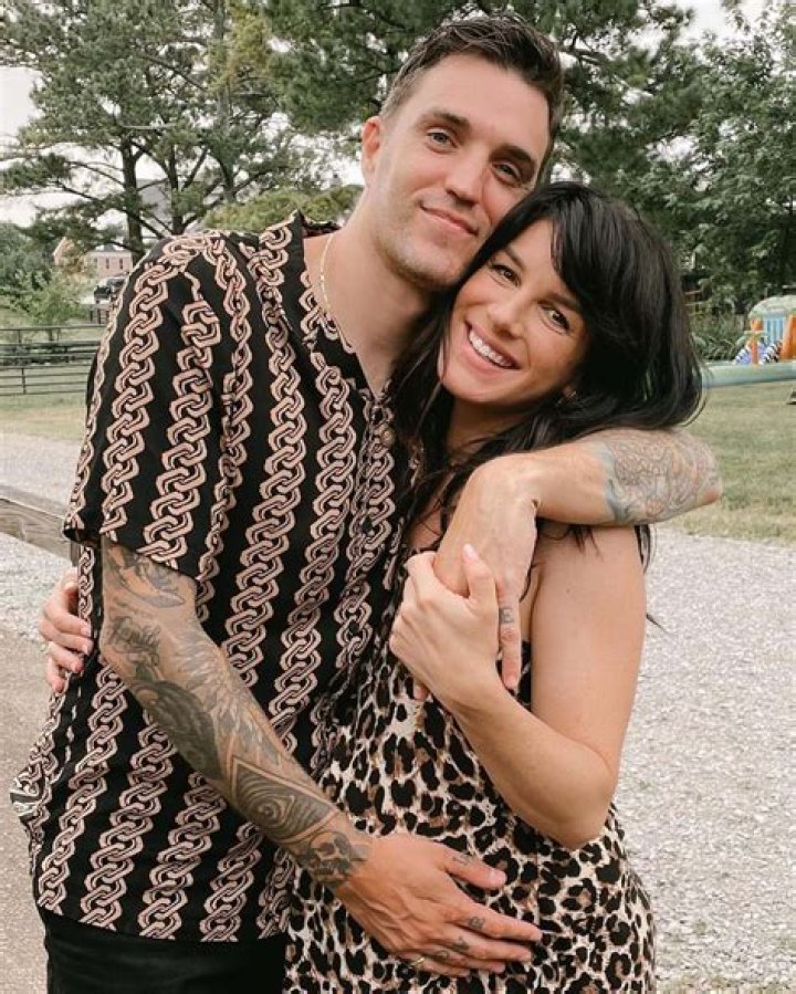 Josh Beech, Shenae Grimes's Husband