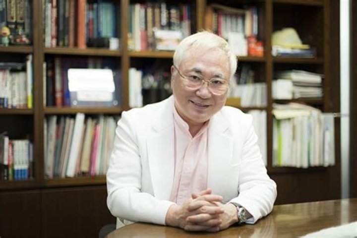Katsuya Takasu