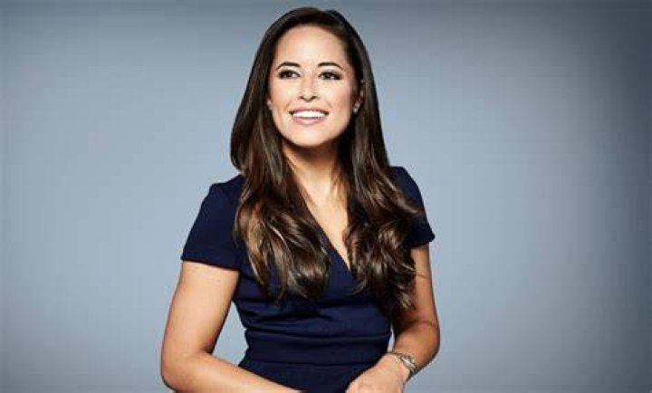 Know About Kaylee Hartung; Height, Husband, CNN, Instagram, Parents