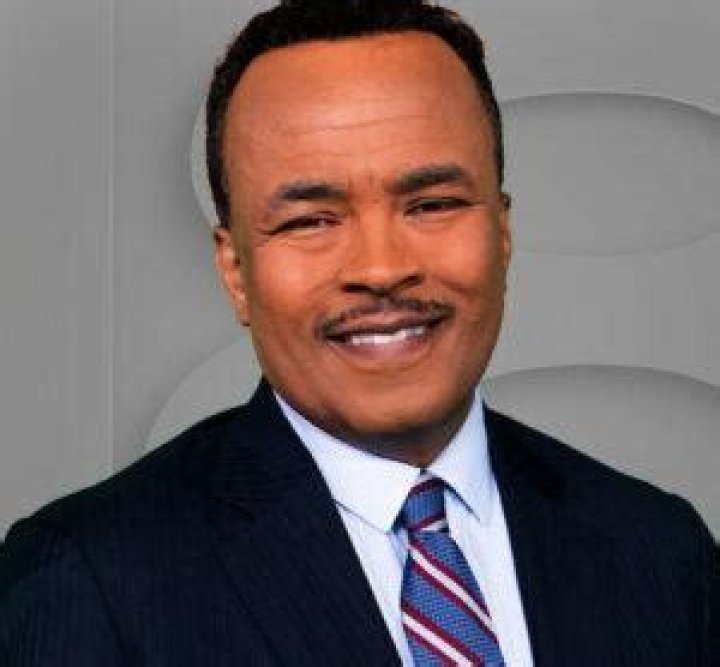 Larry Smith Net Worth, Age, Height, Bio, Birthday, Wiki!