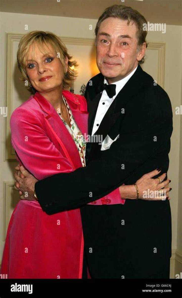 Leigh Lawson, Twiggy's Husband