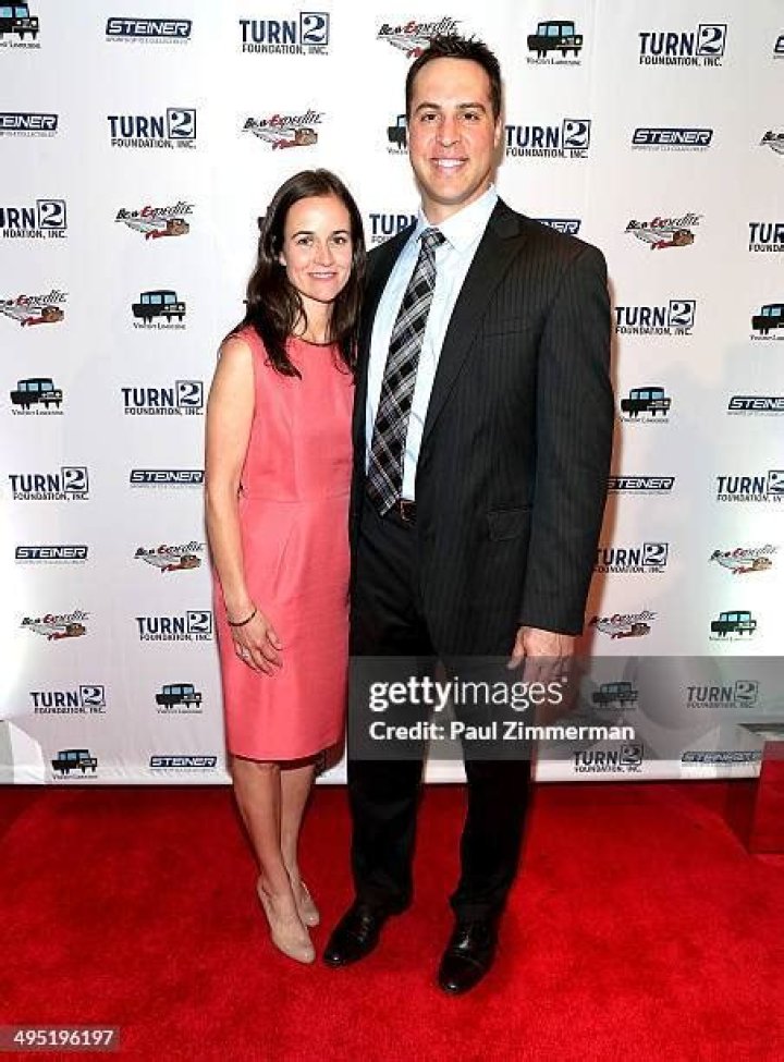 Leigh Williams, Mark Teixeira's Wife