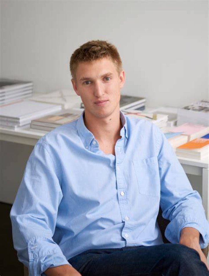 Lucas Zwirner