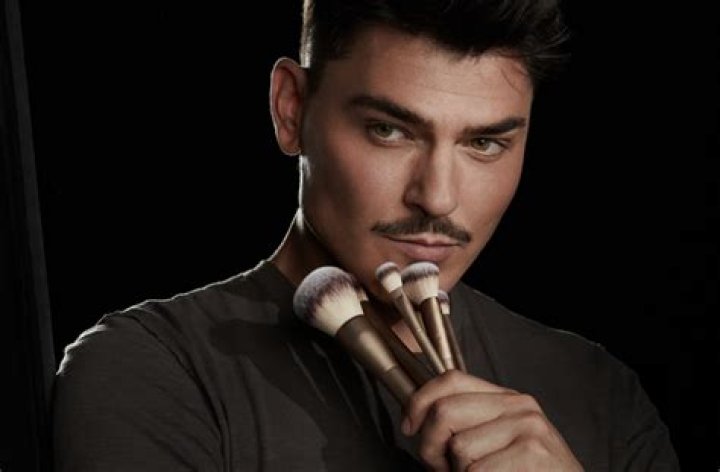 Mario Dedivanovic