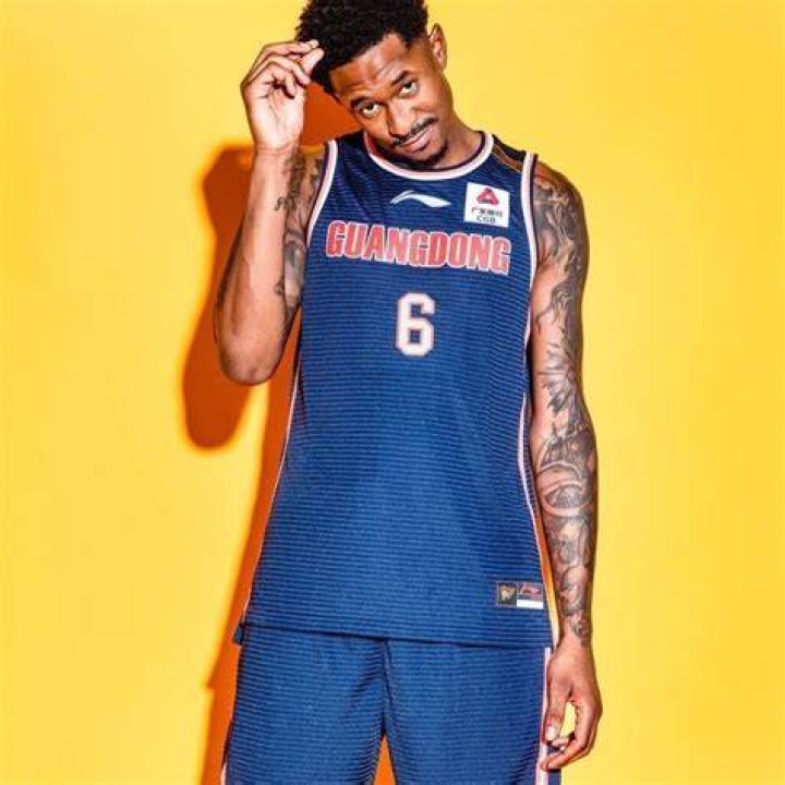 MarShon Brooks