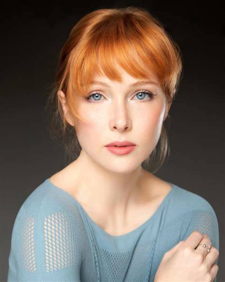 Molly Quinn Age