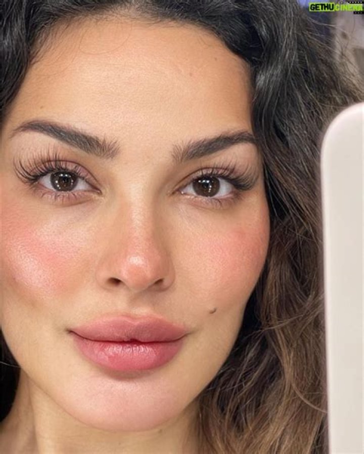 nadine njeim