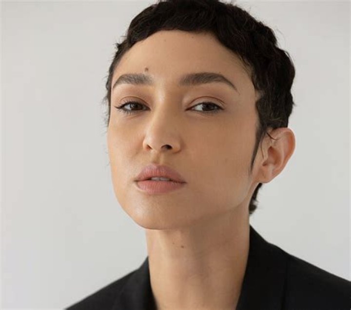 Naima Mora