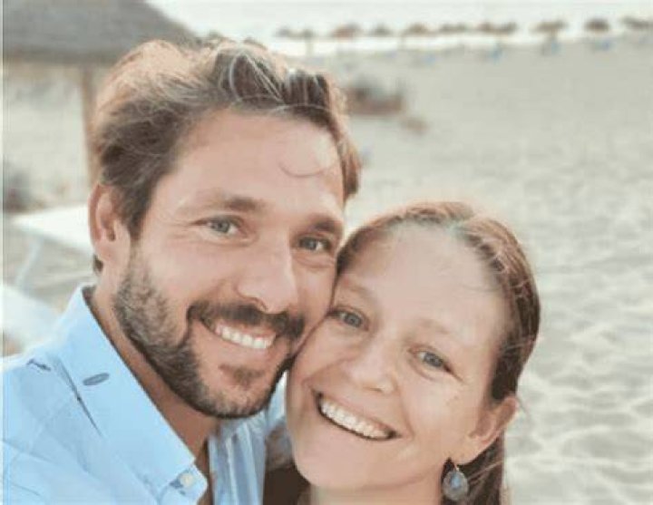 Paula Lobo Antunes, Jorge Corrula's Girlfriend