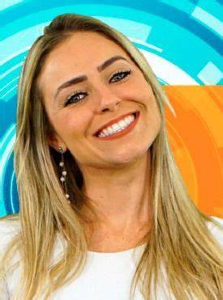 Paula von Sperling Viana