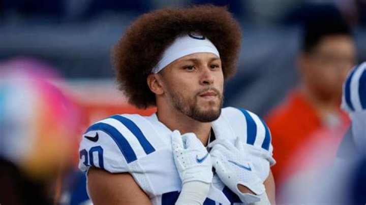 Phillip Lindsay