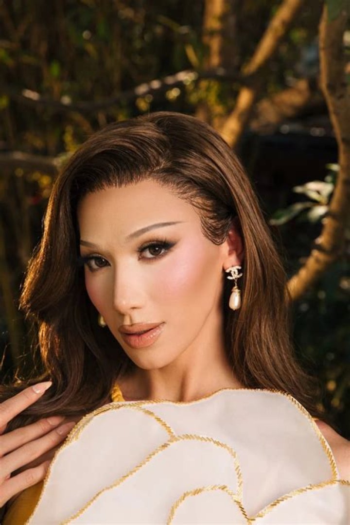 Plastique Tiara