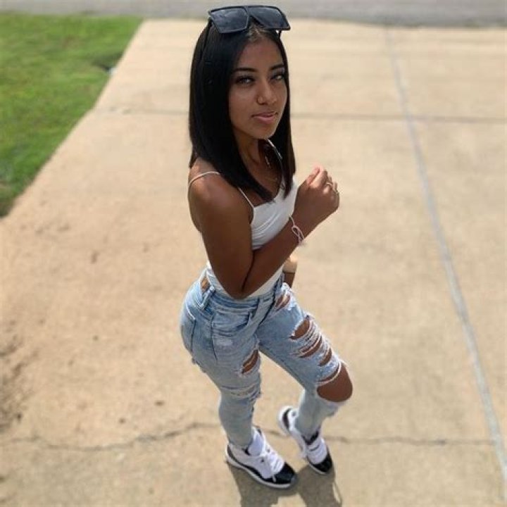 Realmena
