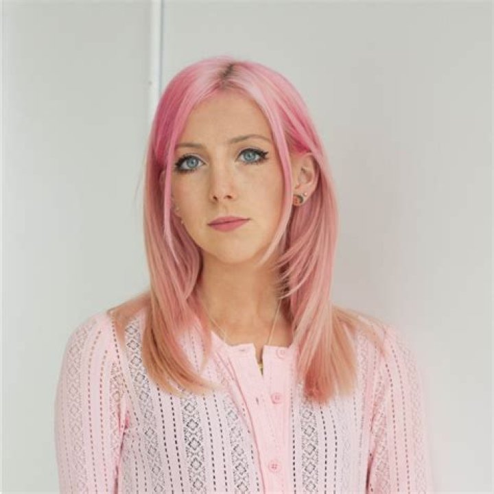 Scarlett Curtis