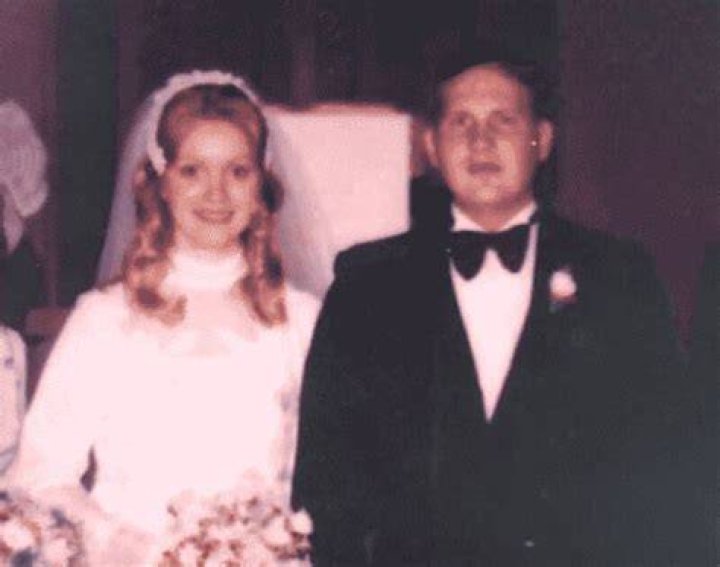 Sharon Marie Huddle