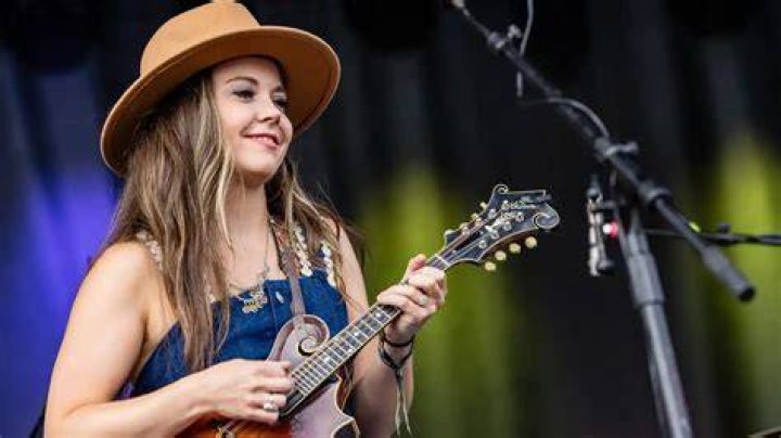 Sierra Hull