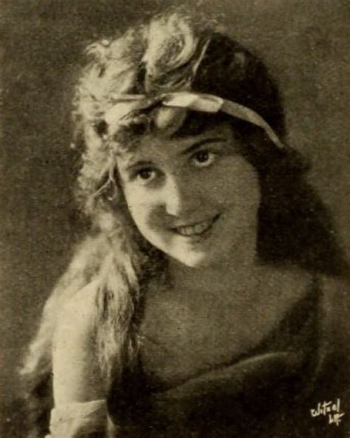 Vola Vale