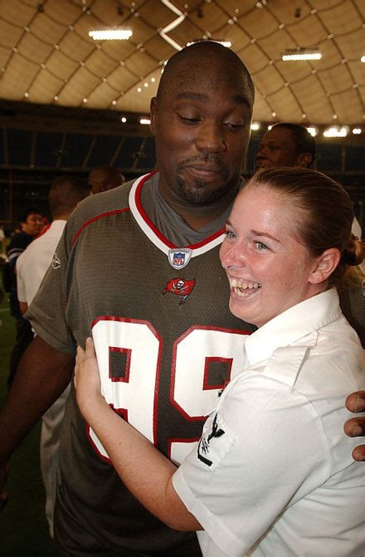 Warren Sapp Siblings: Does Warren Sapp have siblings?