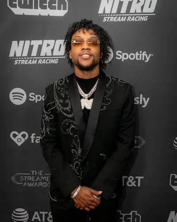 YourRAGE Net Worth, Age, Height, Bio, Birthday, Wiki!